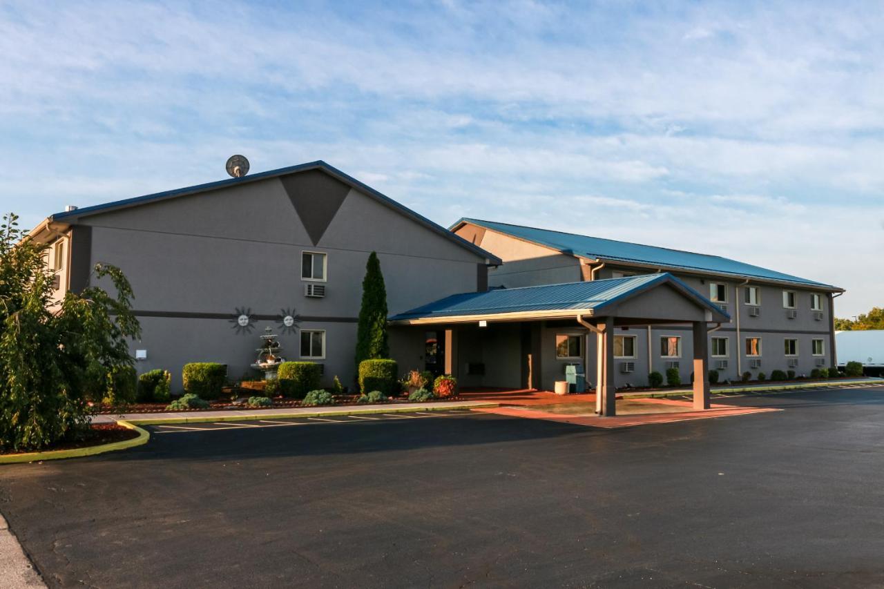 Super 8 By Wyndham Indianapolis Emerson Zewnętrze zdjęcie