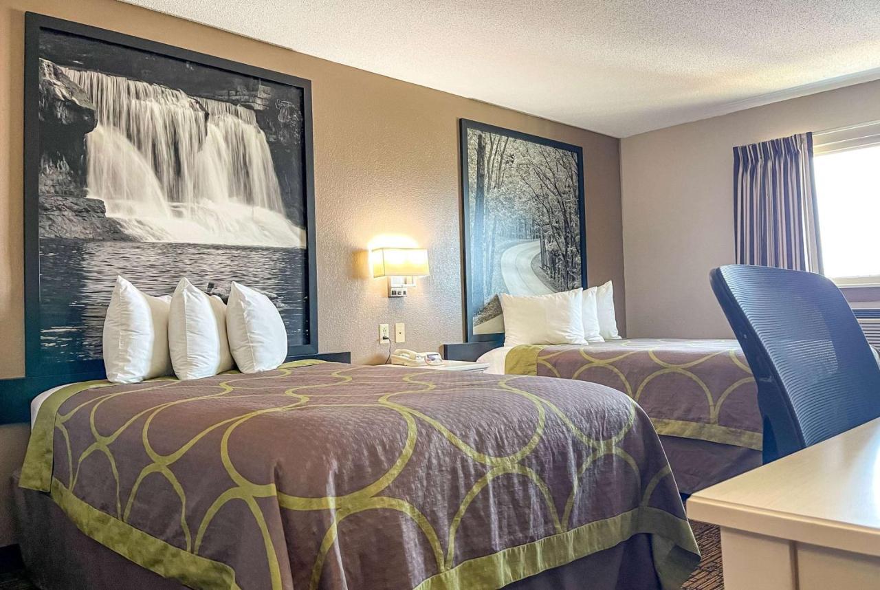 Super 8 By Wyndham Indianapolis Emerson Zewnętrze zdjęcie