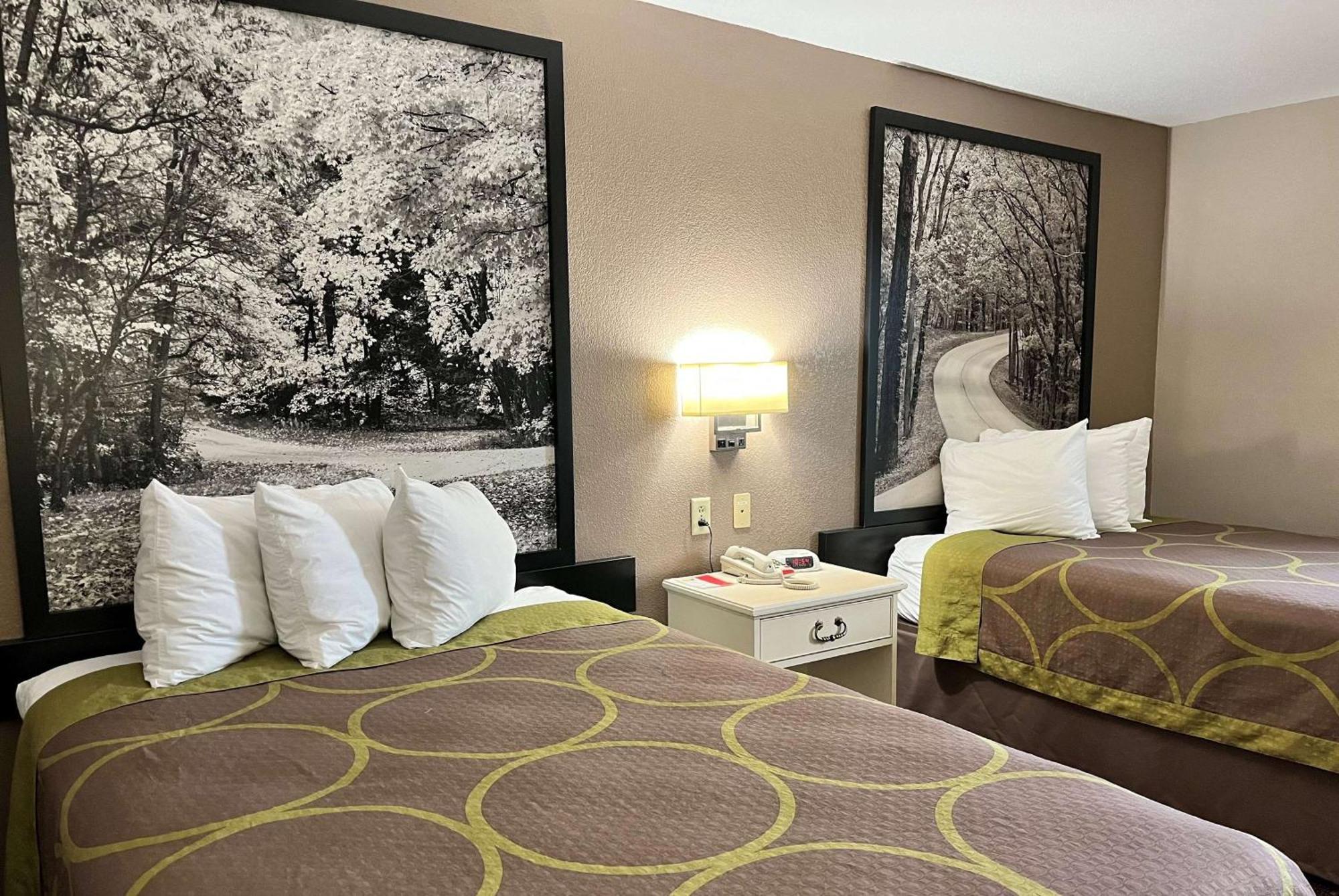 Super 8 By Wyndham Indianapolis Emerson Zewnętrze zdjęcie