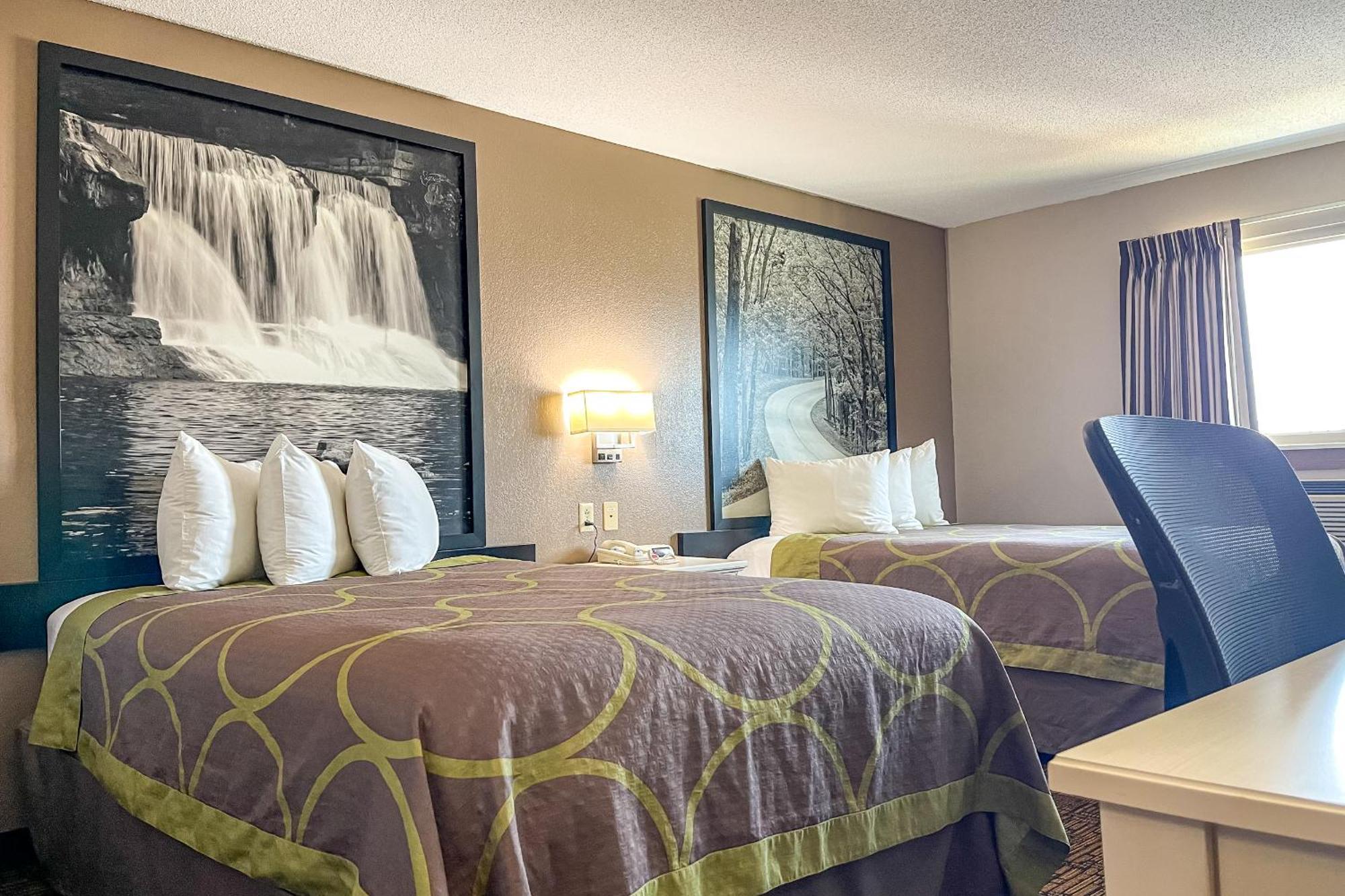 Super 8 By Wyndham Indianapolis Emerson Zewnętrze zdjęcie