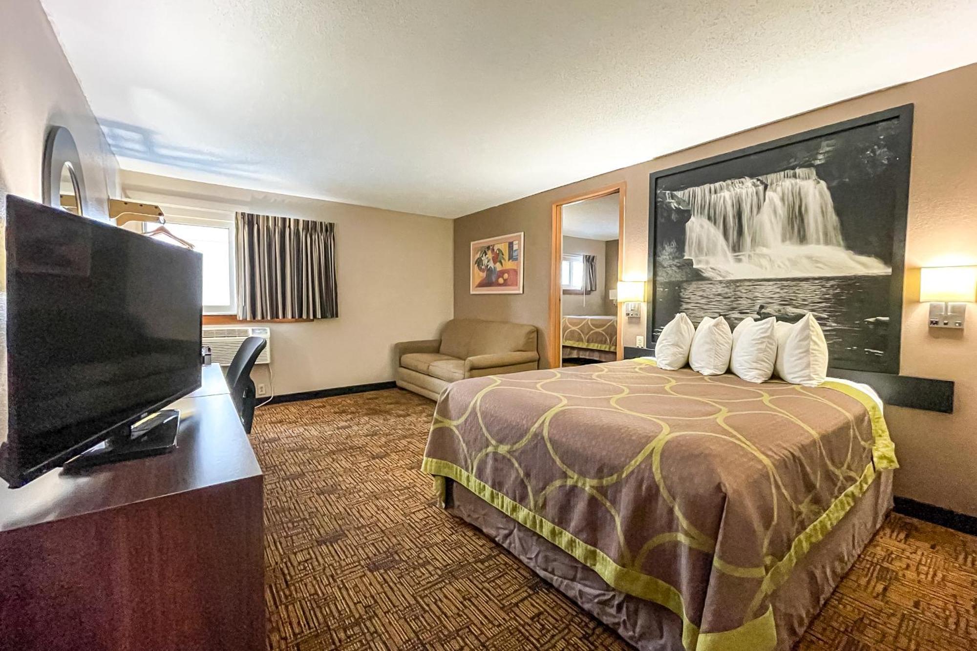 Super 8 By Wyndham Indianapolis Emerson Zewnętrze zdjęcie